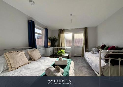 Donnington Apartments - Studio 4