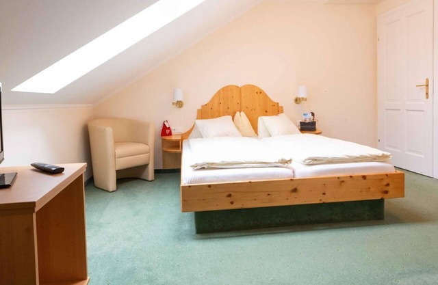 Doppelzimmer - Halbpension - Landhotel Pacher