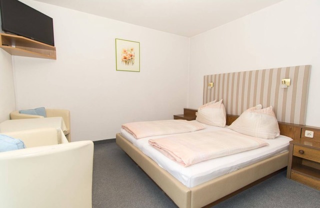 Doppelzimmer mit Balkon - Gästehaus Wulz-lesjak