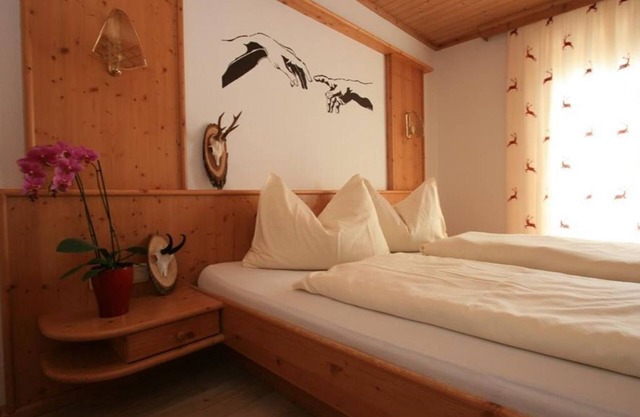Doppelzimmer mit Dusche, WC - Forsthof