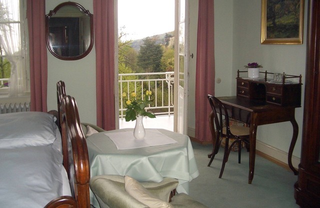 Doppelzimmer "vogesenzimmer" mit Etagen-dusche und Balkon