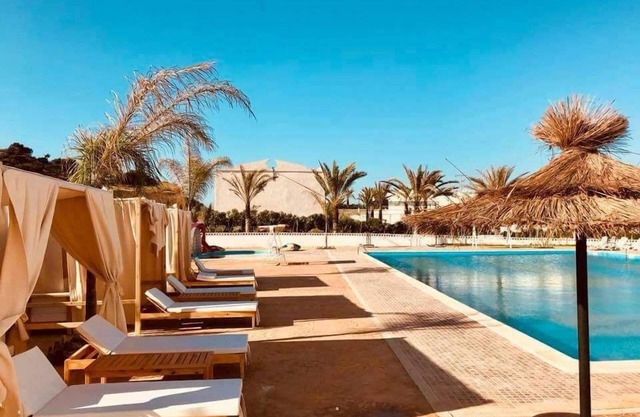 Doriane Beach Club & Aquapark