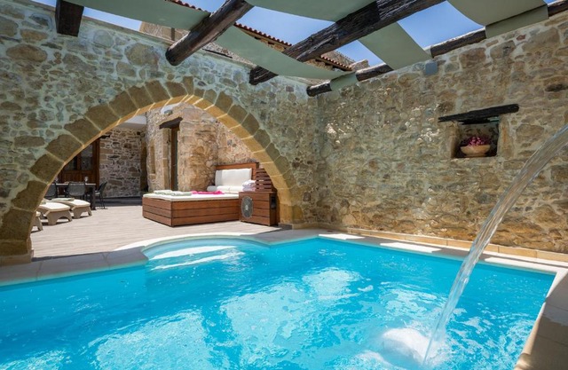Doro Villas