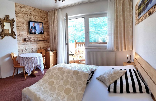 Habitación doble con desayuno - Europa Pension Tirol