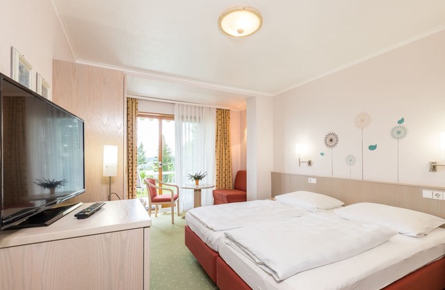 Double room 2, with shower and WC