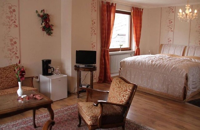 Habitación doble "Antik" *** - Ferienweingut Jostock-Hermes