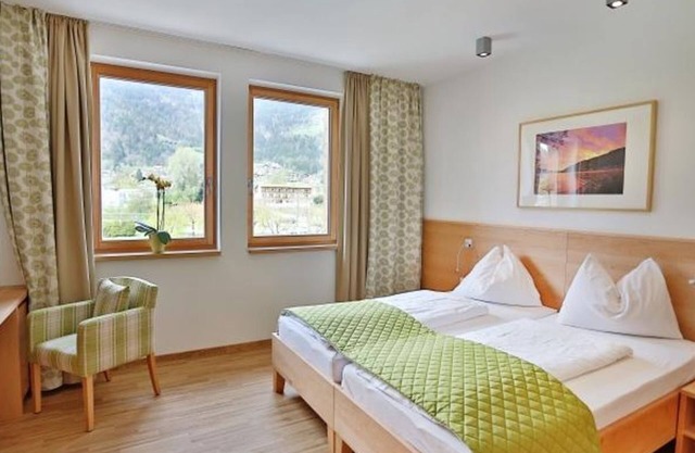 Double room Deutschberg, breakfast - Hotel SeeRose