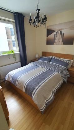 Double room&Private bath near the Square Mile