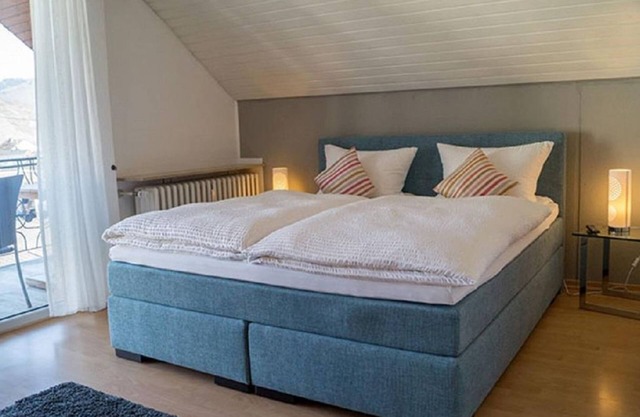 Double room, room 4 *** - Weingut-Gästehaus Loskill