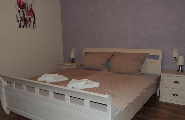Double room, shower or bath, toilet - Hotel Café Herrmanns Mühle