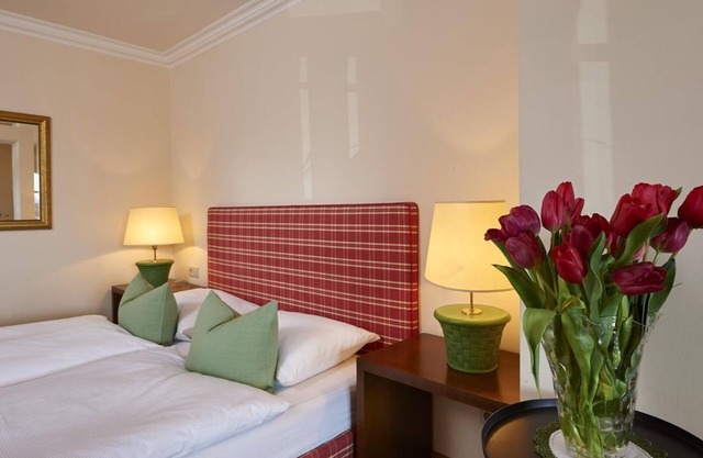 Habitación doble estándar - Brandstätter, restaurante del hotel