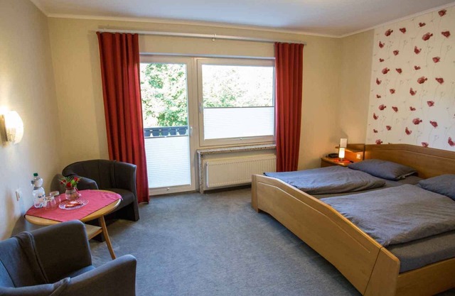Double room with shower/WC