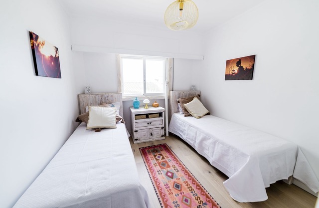 Habitación doble con vista al mar.