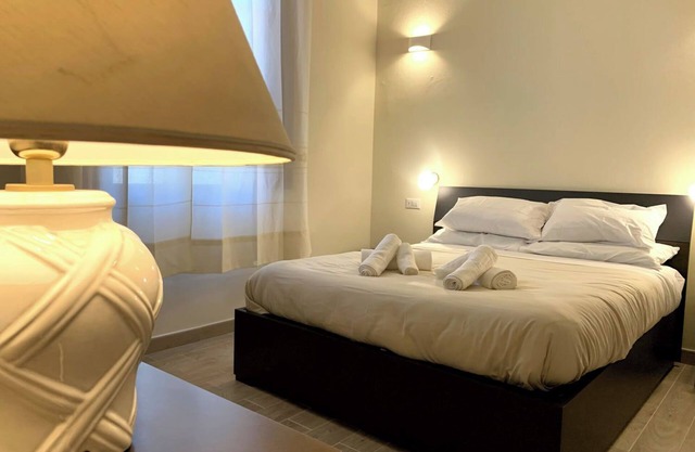 Habitación doble con baño privado en Terralba (Oristano) - Helicriso