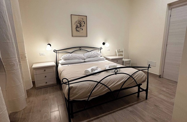 Habitación doble con baño privado en Terralba (Oristano) - Mirto