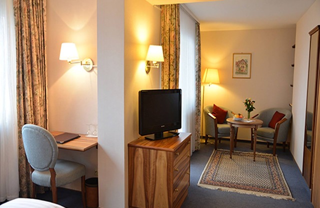 Double room with shower/WC