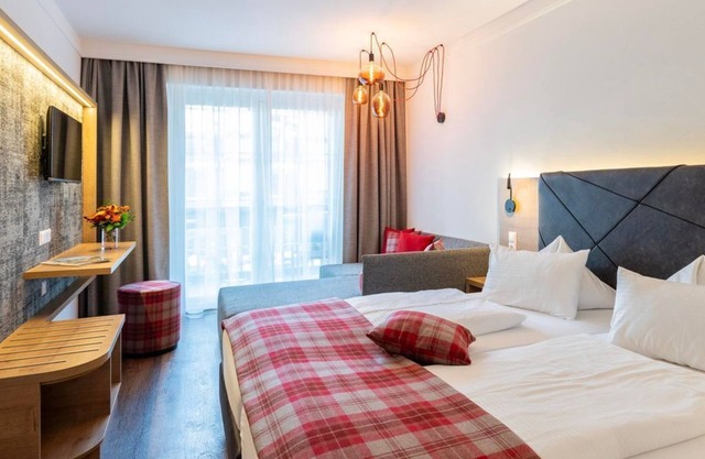 Double room "Zu den Linden" 4 to 6 nights - Hotel Alte Post