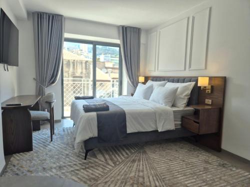DovrInn Boutique ApartHotel