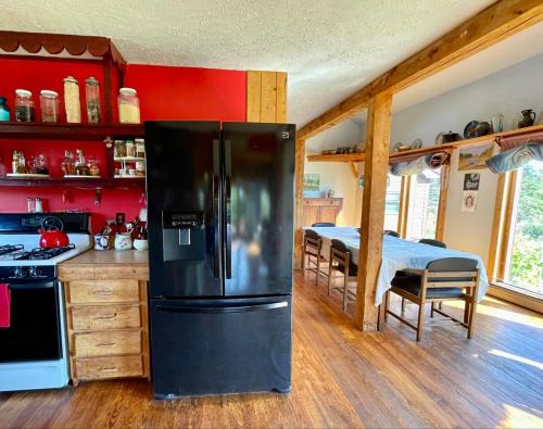 DownEast DownHome