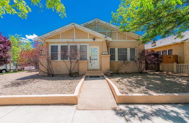 Downtown Adobe- 3 Bed 2 Bath | 3 Bed, 2 Bath