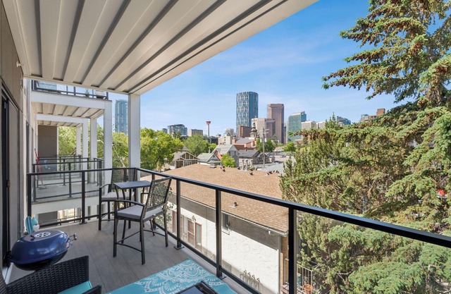 Downtown Calgary Oasis