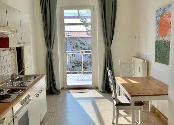 Downtown Chic Apartment Graz - Top 8 self check-in