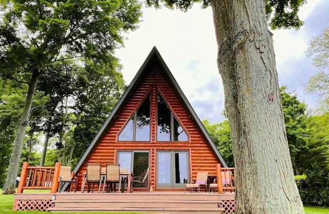Downtown Cottage w/ Muskegon River Frontage!