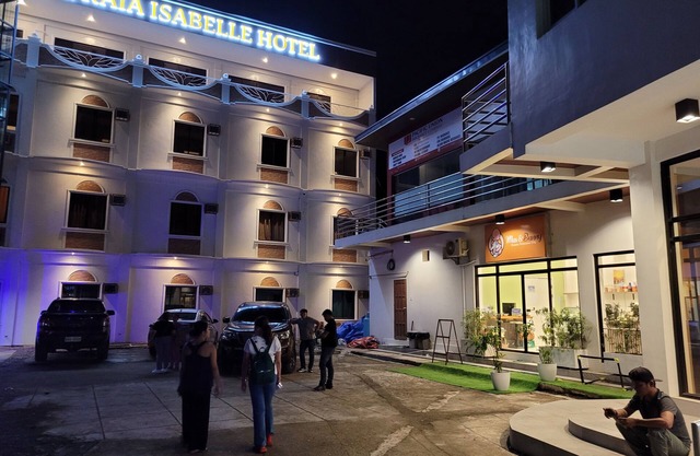 Downtown Getaway: Cozy Stay by Miss Sophie's - 3minAirport/1minCapitol/AC/WiFi++