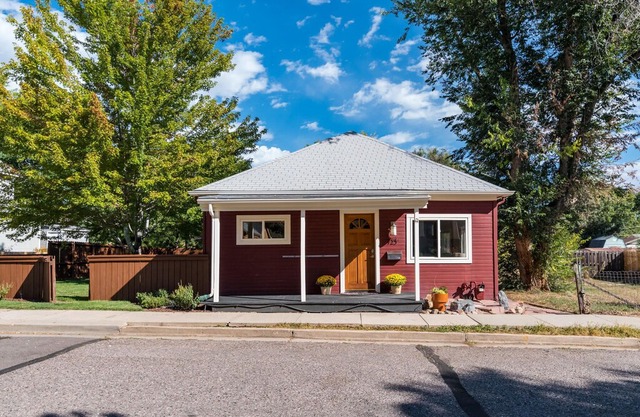Downtown Getaway casa perfecta para una pareja o una familia. Duerme hasta 7