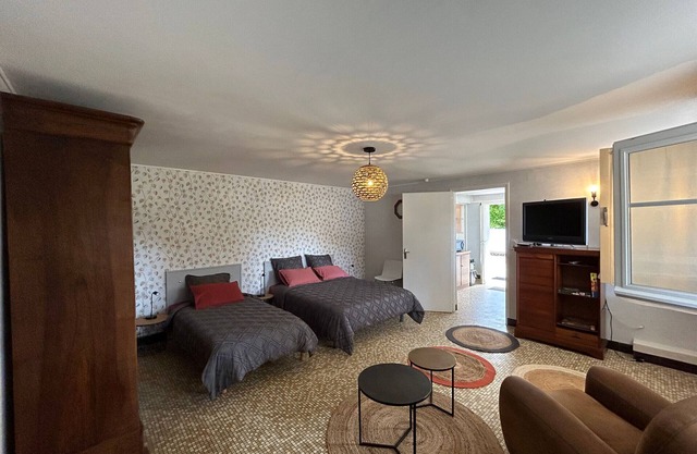 Apartamento centro ciudad La Roche-Posay, jardín, terraza, WIFI, lavavajillas
