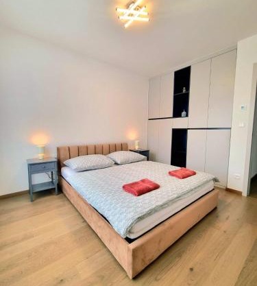 Downtown New Apartment Free Parking