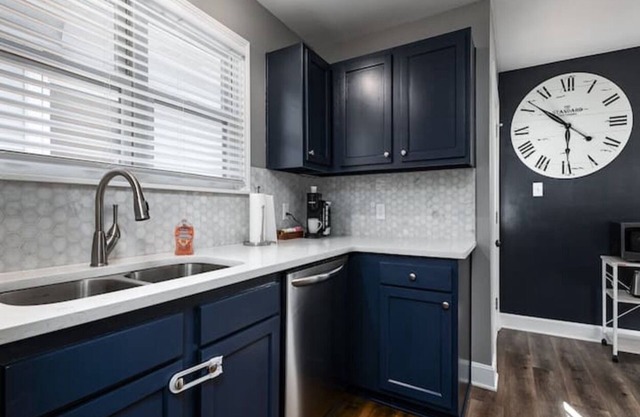 Downtown Retreat! **5 minutes from Louisville KY**