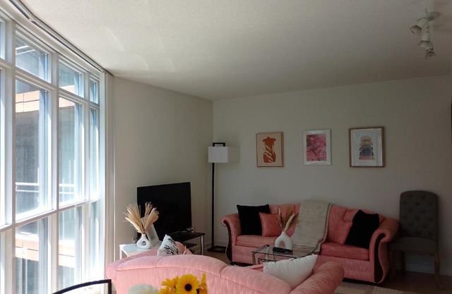Downtown Toronto Condo Suite