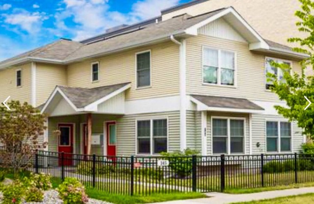 Precioso condominio en el centro de Traverse City! Midtown 8