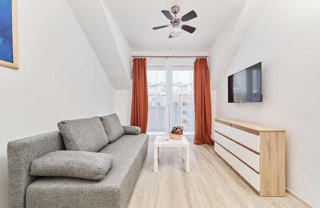 Drabika Apartment Balcony & Private Parking Wrocław by Noclegi Renters