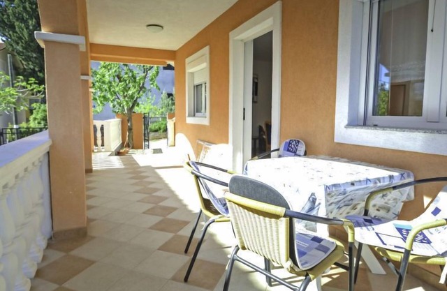 Dragica by Interhome