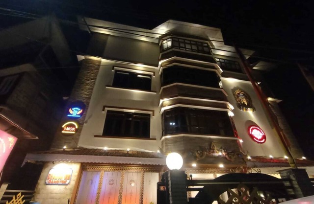 Dragon Inn