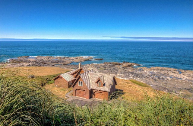 Espectaculares vistas al mar. Piscinas de marea. Duerme 16! ¡NOCHE LIBRE!
