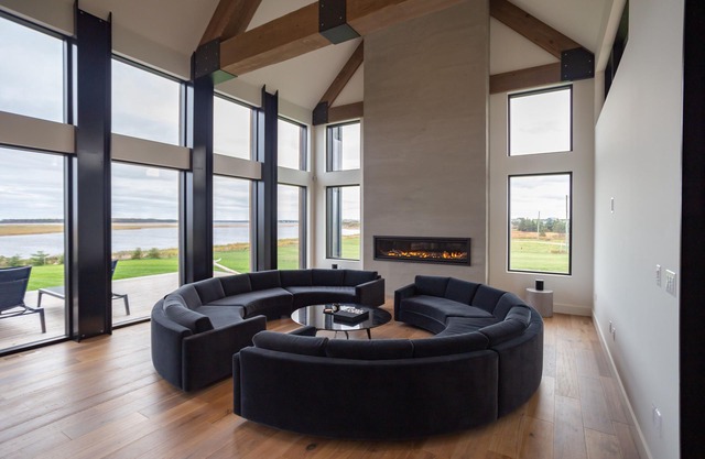 Dream 5 Bedroom Beachfront Vacation Home With Amazing Sunrise Views