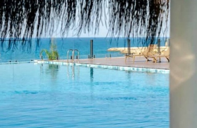 Dream apartment by the sea: Infinity pool + golf resort