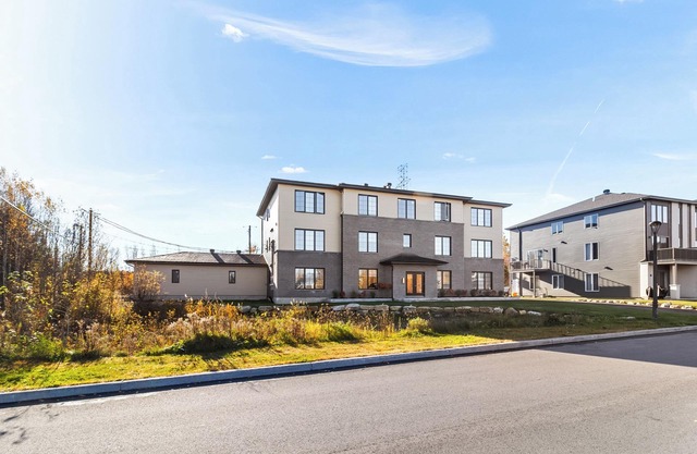 Dream Home Retreat - Condo in Mirabel - 2