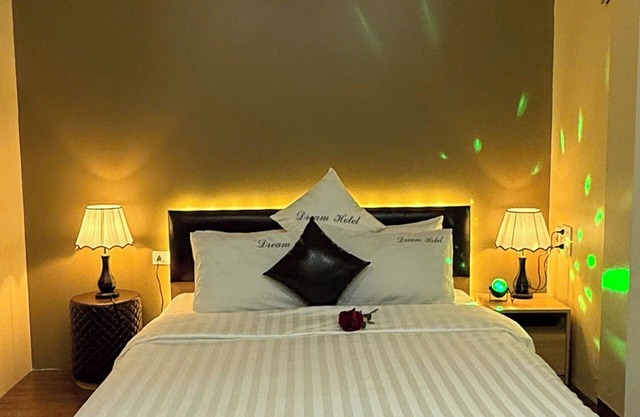Dream Hotel