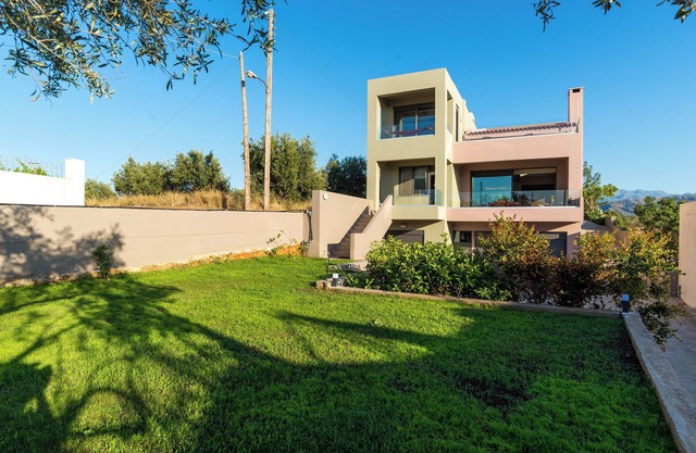 Dream's House - Villa with Pool & Stunning Views !