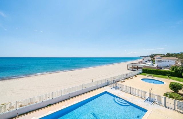 Vacaciones de ensueño en la playa mediterránea