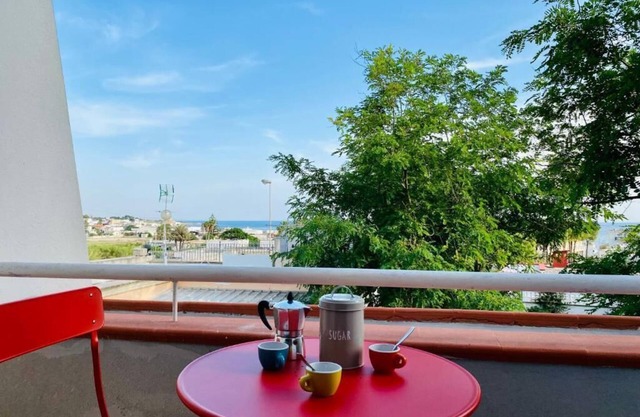 Dream vacation in Torre Ovo - A stone's throw from the sea! 🌊☀️