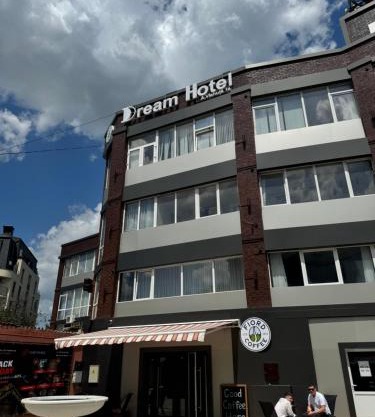 DreamHotel