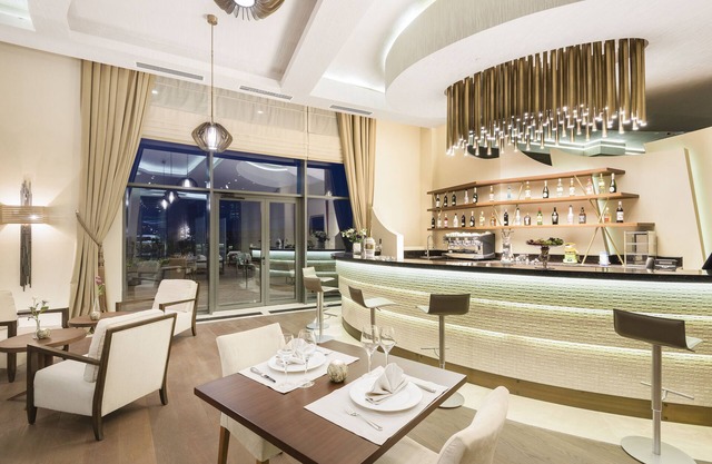 Dreamland Golf Hotel