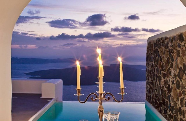 Dreams Luxury Suites