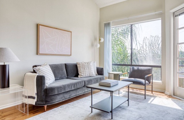 Dreamy North Hollywood 1BR w/ Gym, Pool, walk to shops, by Blueground