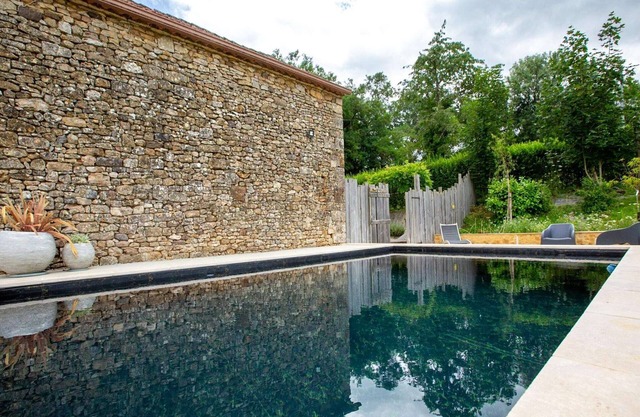 Casa en Loubejac con Baño de Burbujas